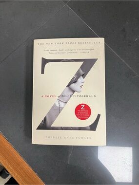 3/$15- Z: A Novel of Zelda Fitzgerald (Cream)